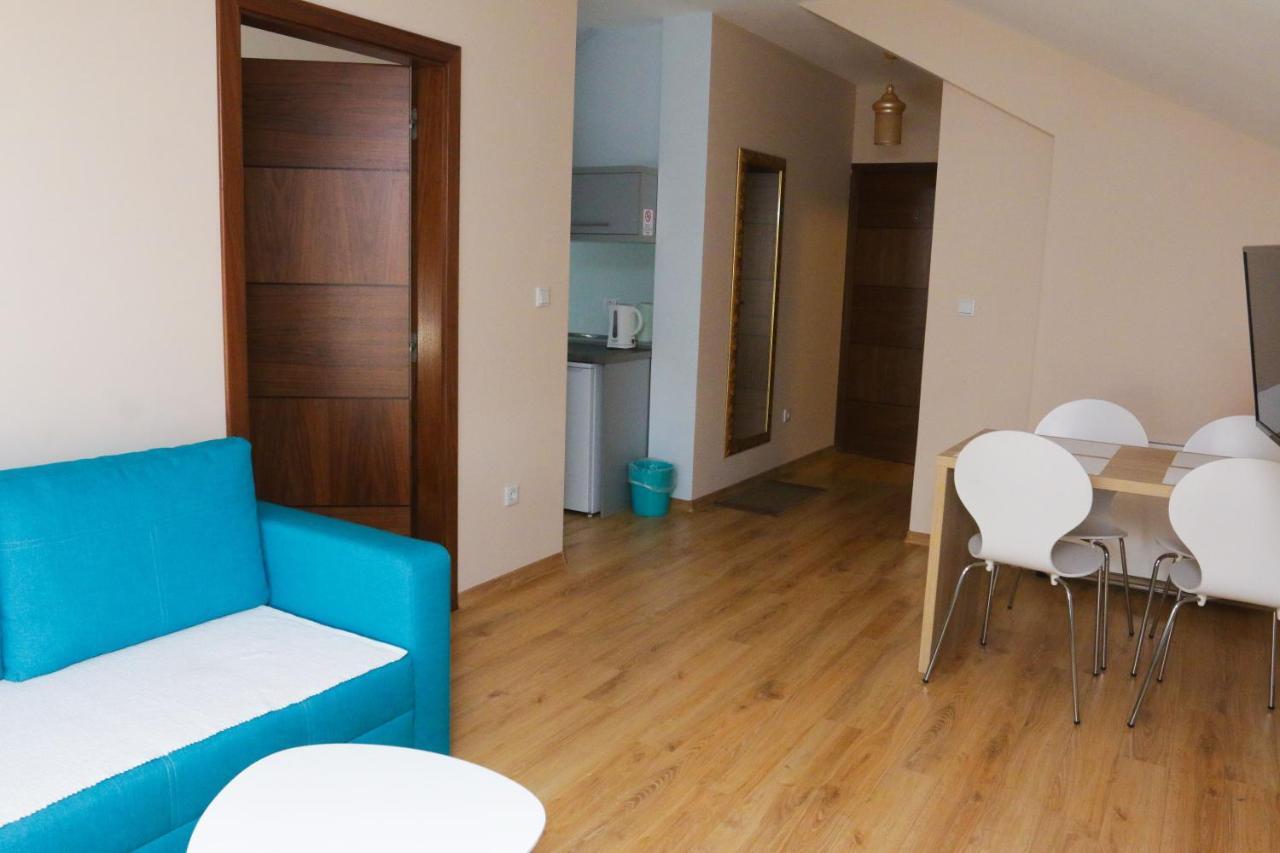 Hotel Logavina 8 Garage Parking ซาราเยโว ภายนอก รูปภาพ